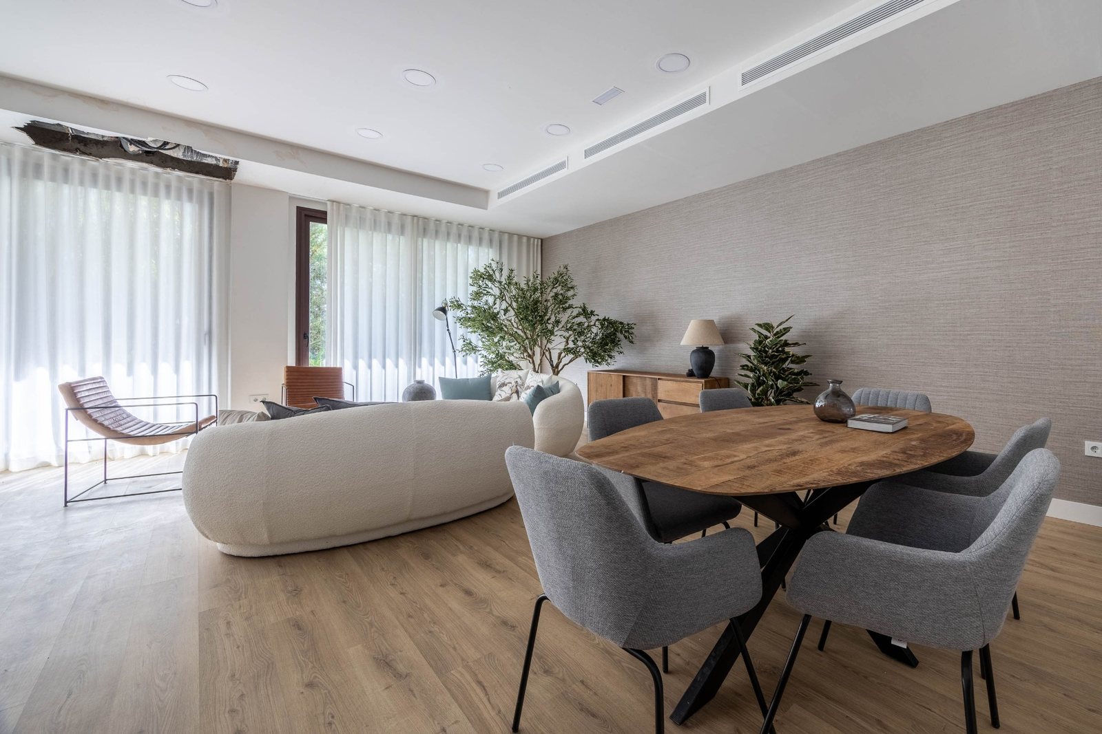 Coworking lounge