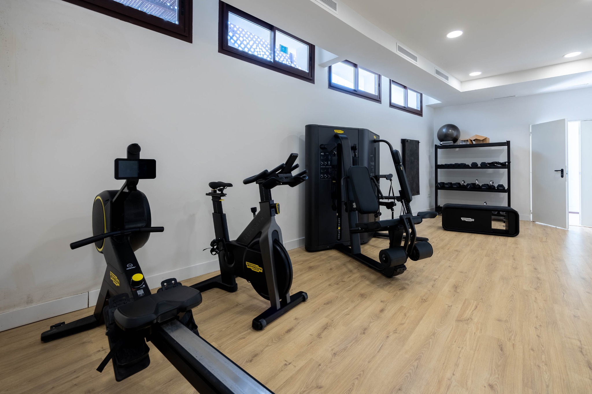 Community gym
